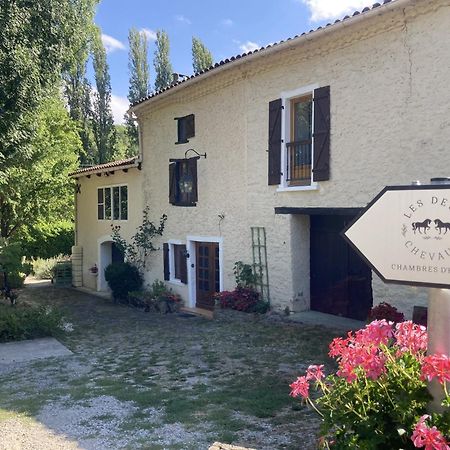 Les Deux Chevaux Chambres D'Hotes Rouvenac Luaran gambar
